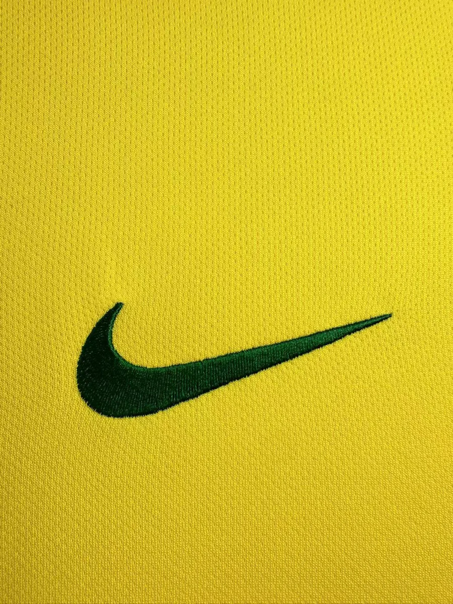 Camisa titular - Brasil 2014