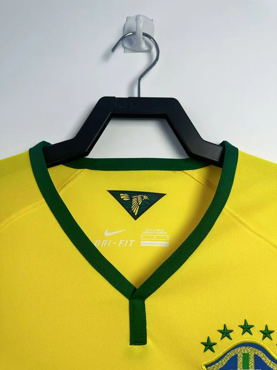Camisa titular - Brasil 2014