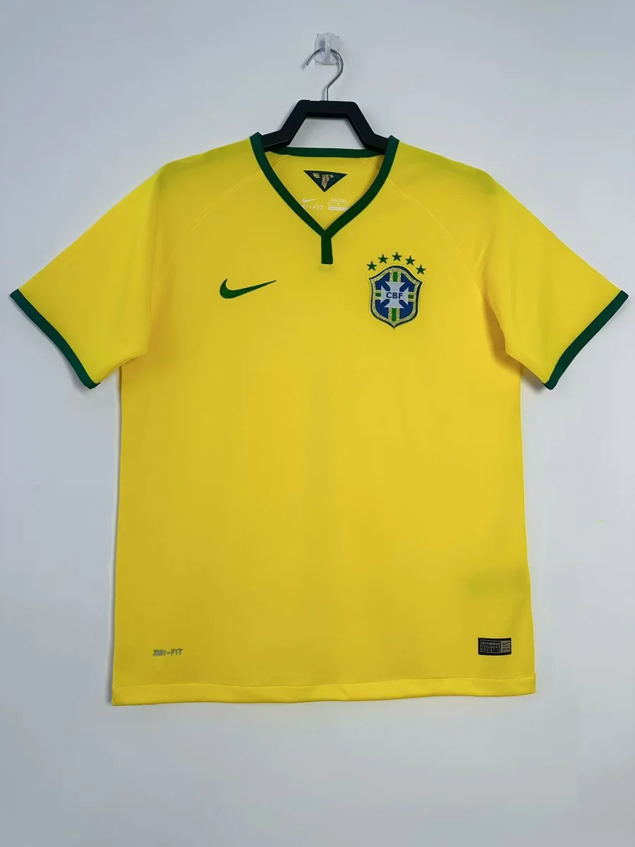 Camisa titular - Brasil 2014