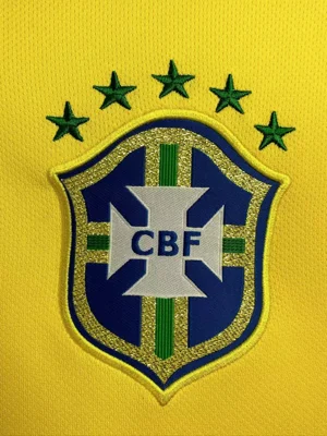 Camisa titular - Brasil 2014