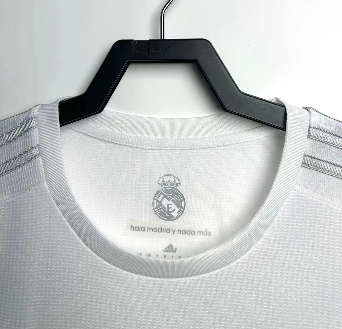 Camisa titular - Real Madrid 2015/16