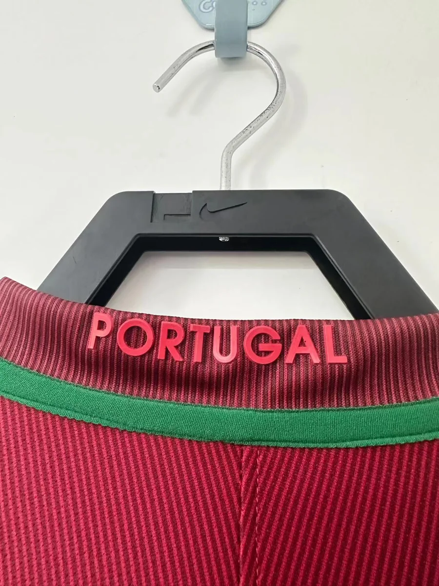 Camisa titular - Portugal 2016