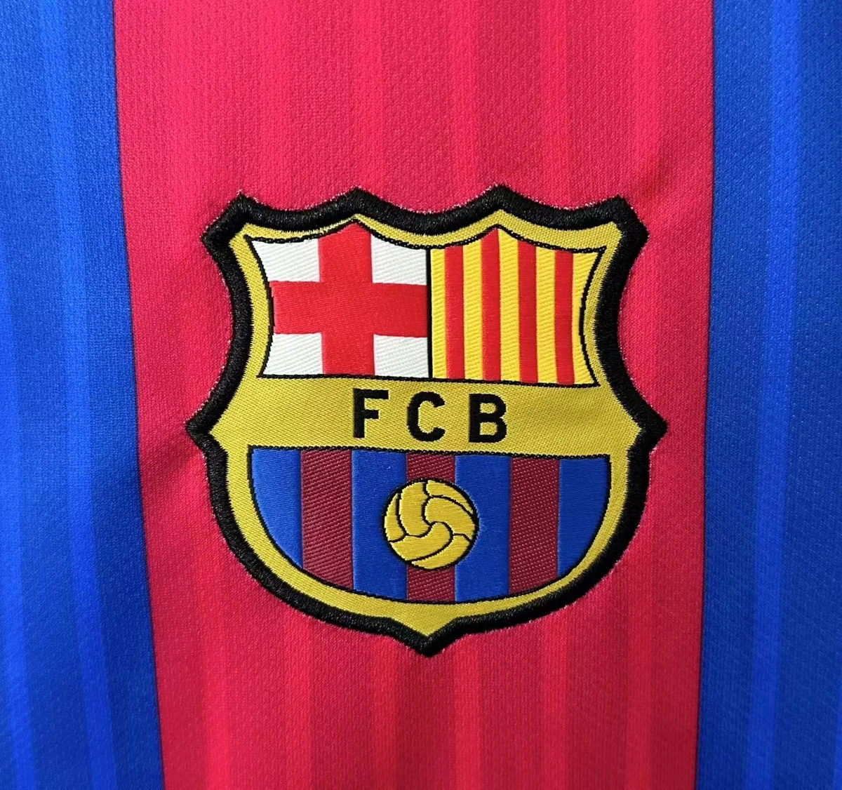 Camisa titular - Barcelona 2016/17 (manga longa)