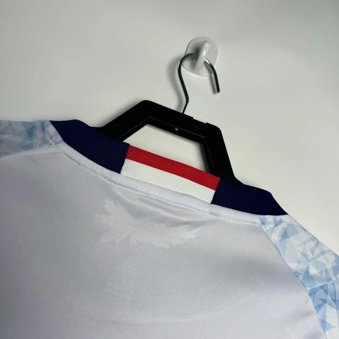 Camisa reserva - Japão 2016/17
