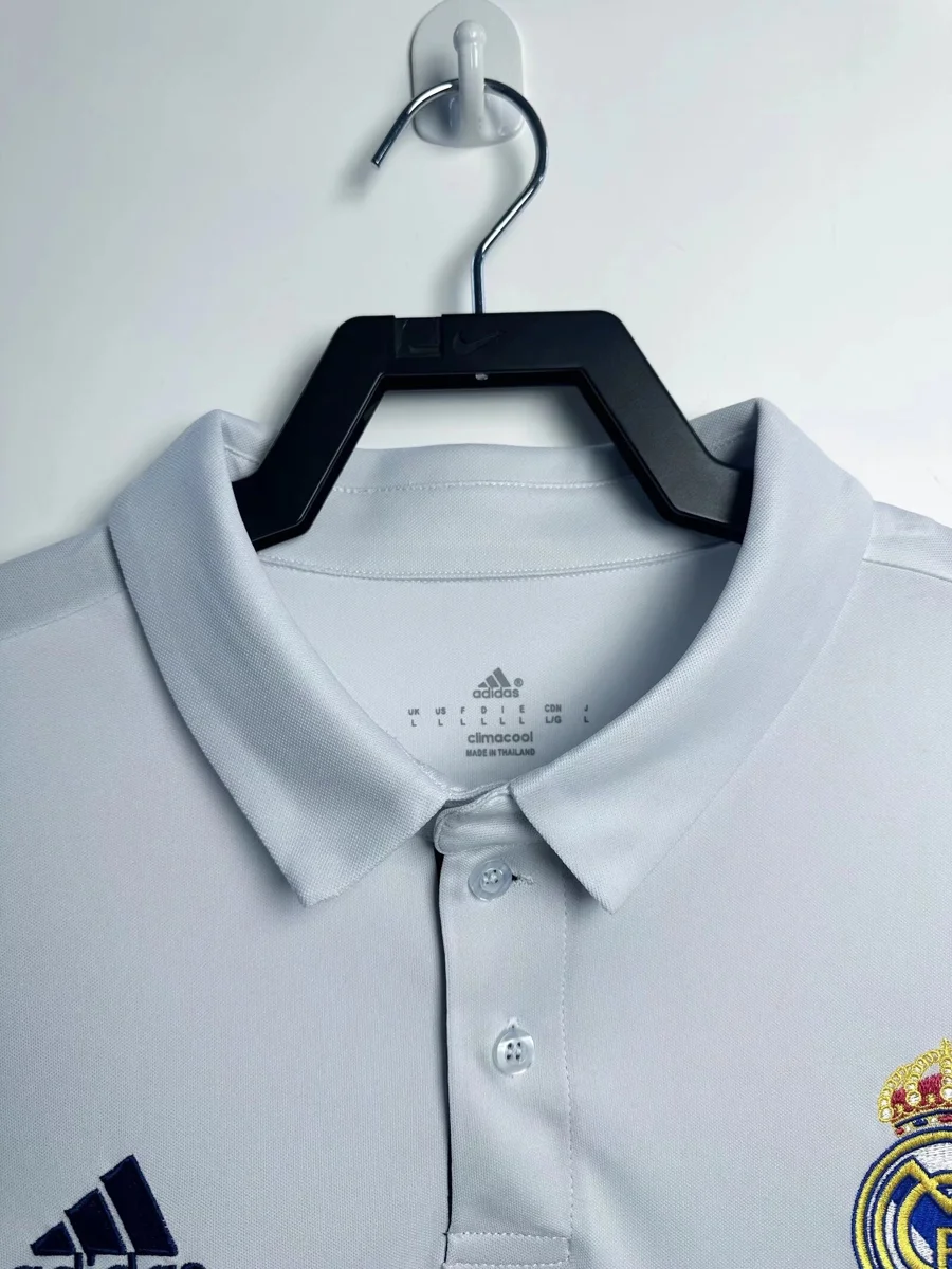 Camisa titular - Real Madrid 2016/17 (manga longa)