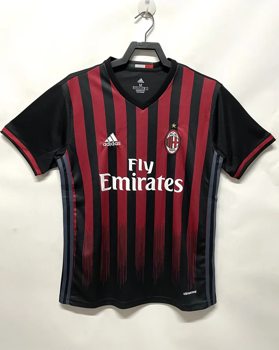 Camisa titular - AC Milan 2016/17