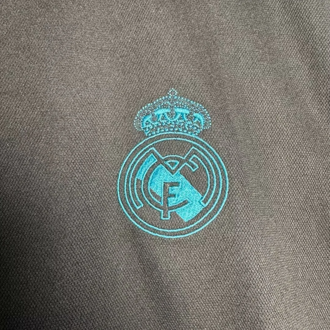 Camisa reserva - Real Madrid 2017/18