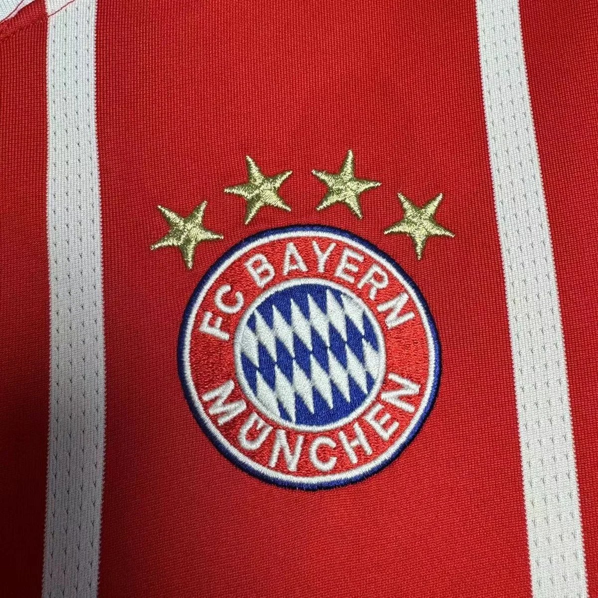 Camisa titular - Bayern de Munique 2017/18 - foto 4