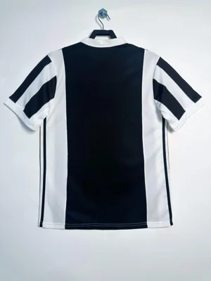Camisa titular - Juventus 2017/18