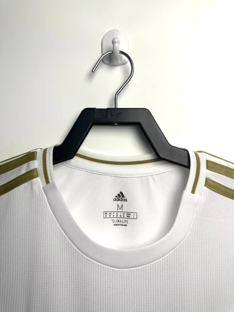 Camisa titular - Real Madrid 2019/20