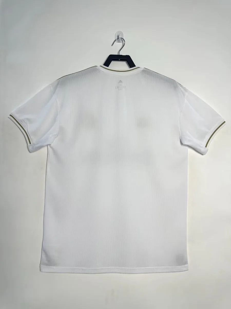 Camisa titular - Real Madrid 2019/20