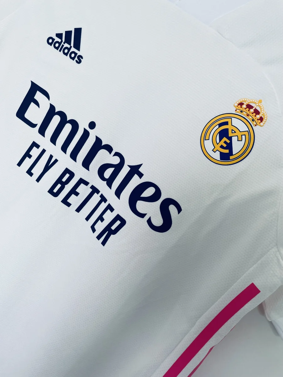 Camisa titular - Real Madrid 2021 - versão jogador