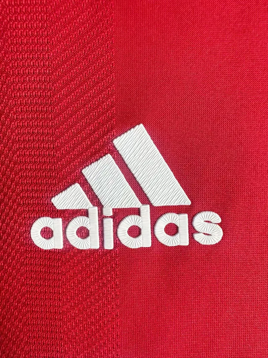 Camisa titular - Manchester United 2021/22 - versão jogador