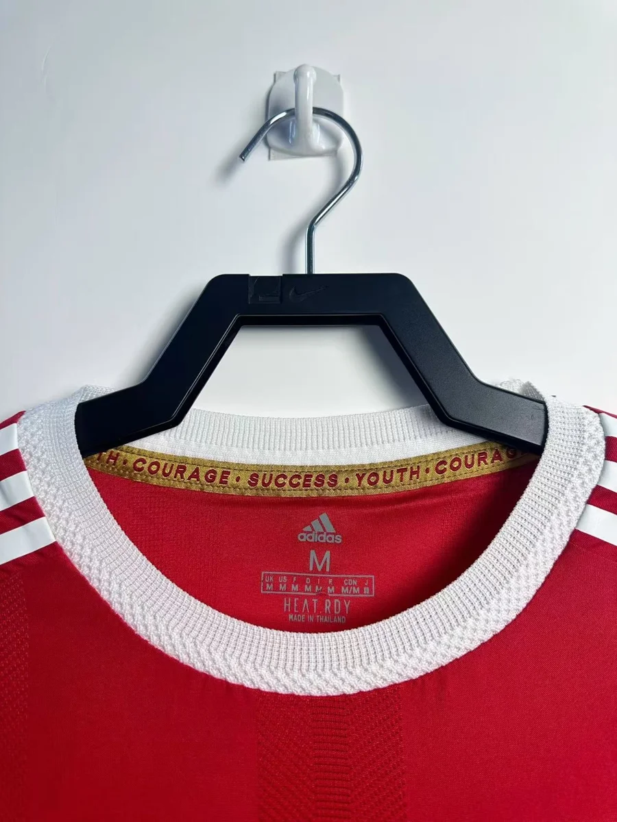 Camisa titular - Manchester United 2021/22 - versão jogador