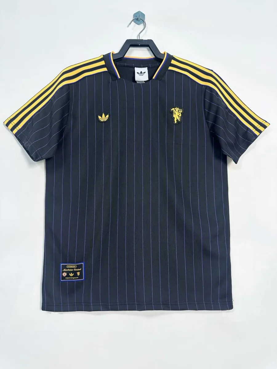 Camisa - Manchester United 2025/26