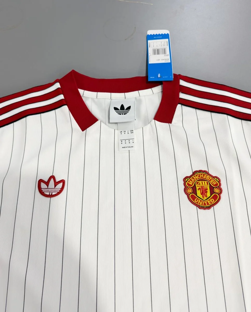 Camisa - Manchester United 2025/26