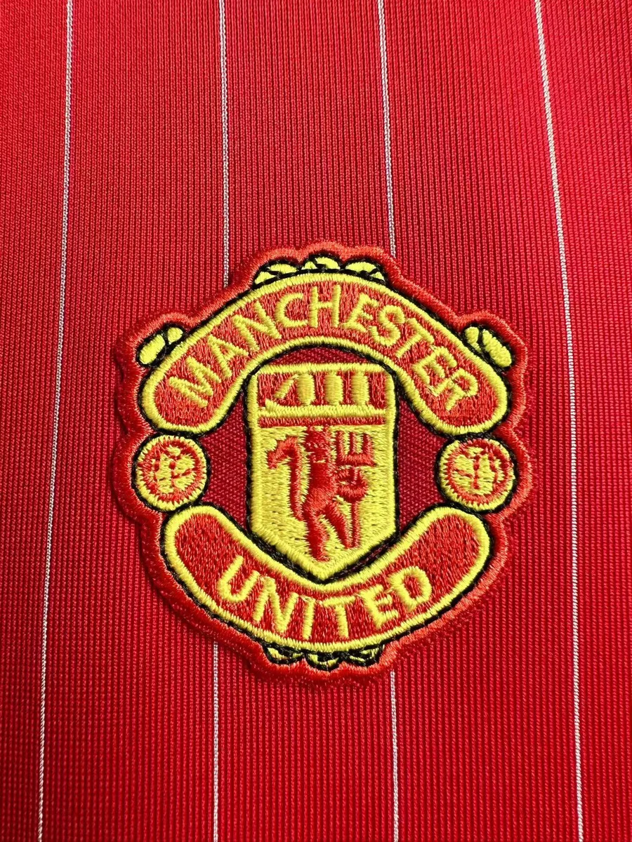 Camisa - Manchester United 2025/26