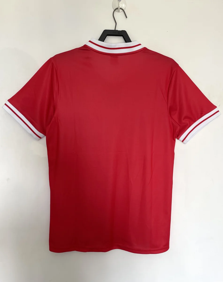 Camisa titular - Liverpool - 81 a 84