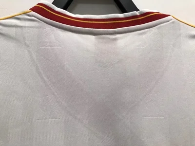 Camisa reserva - Liverpool - 85 a 86