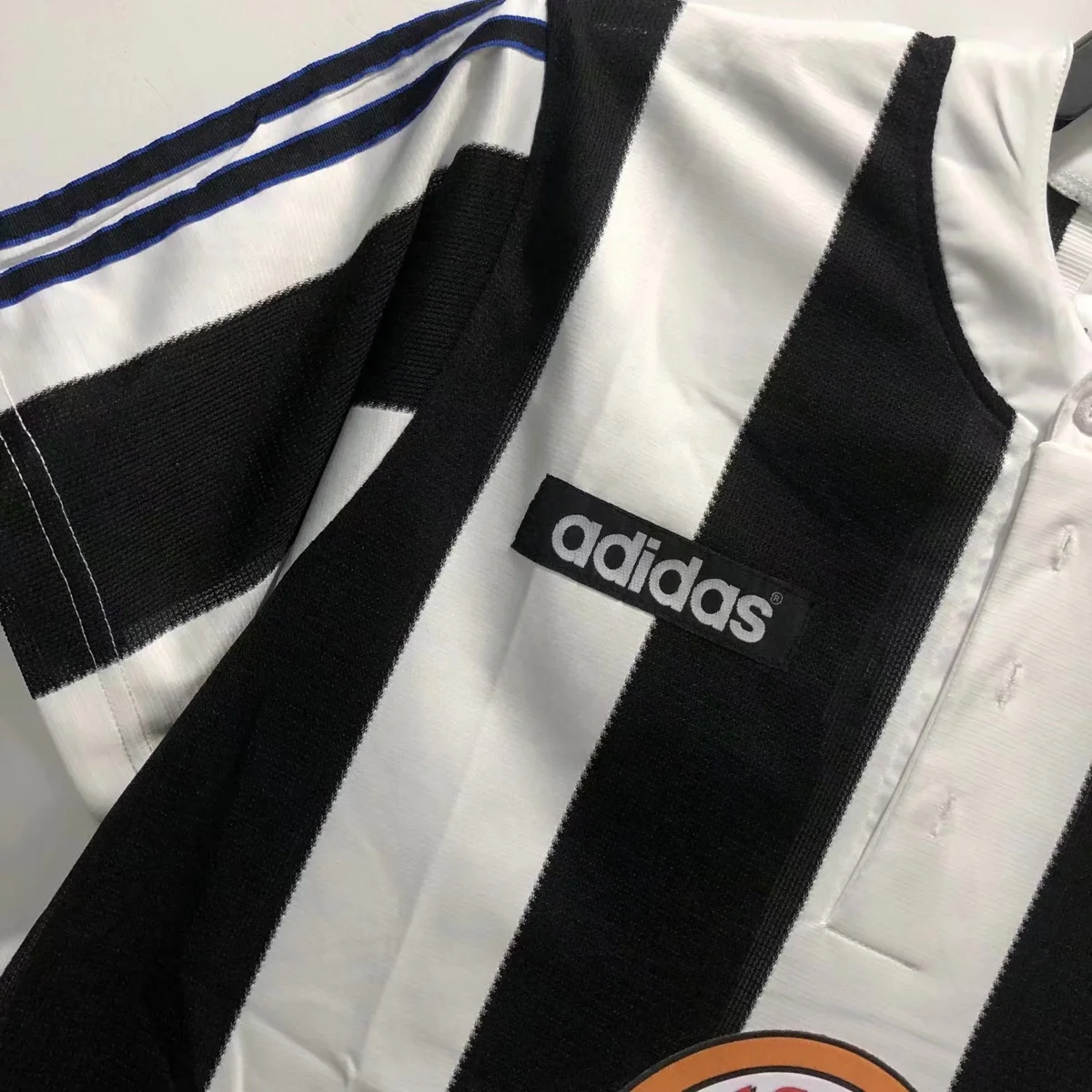 Camisa titular - Newcastle - 95 a 97