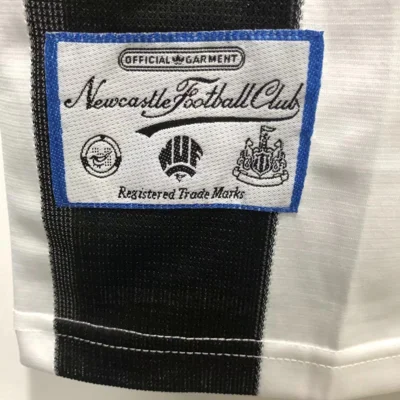 Camisa titular - Newcastle - 95 a 97