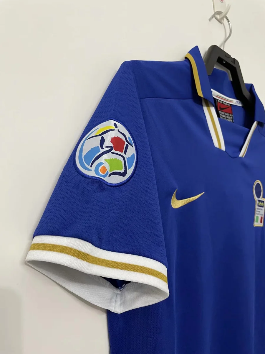 Camisa titular - Itália