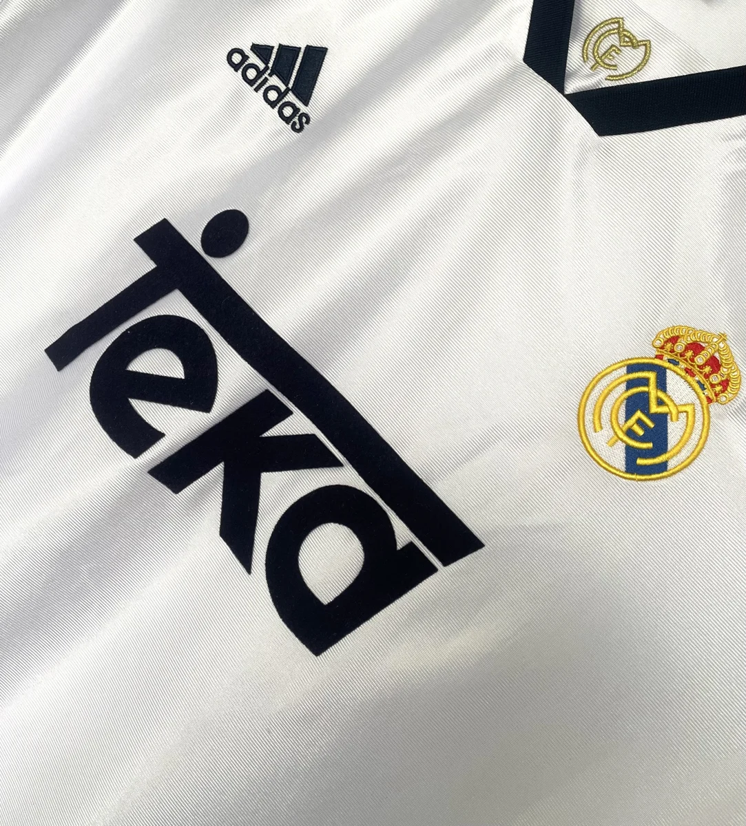 Camisa titular - Real Madrid - 98 a 00 - foto 4