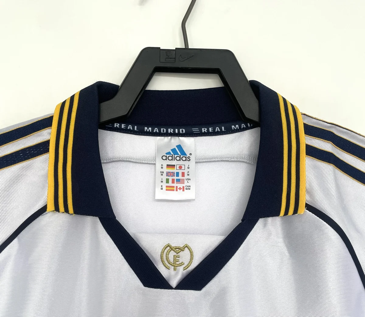 Camisa titular - Real Madrid - 98 a 00 - foto 8