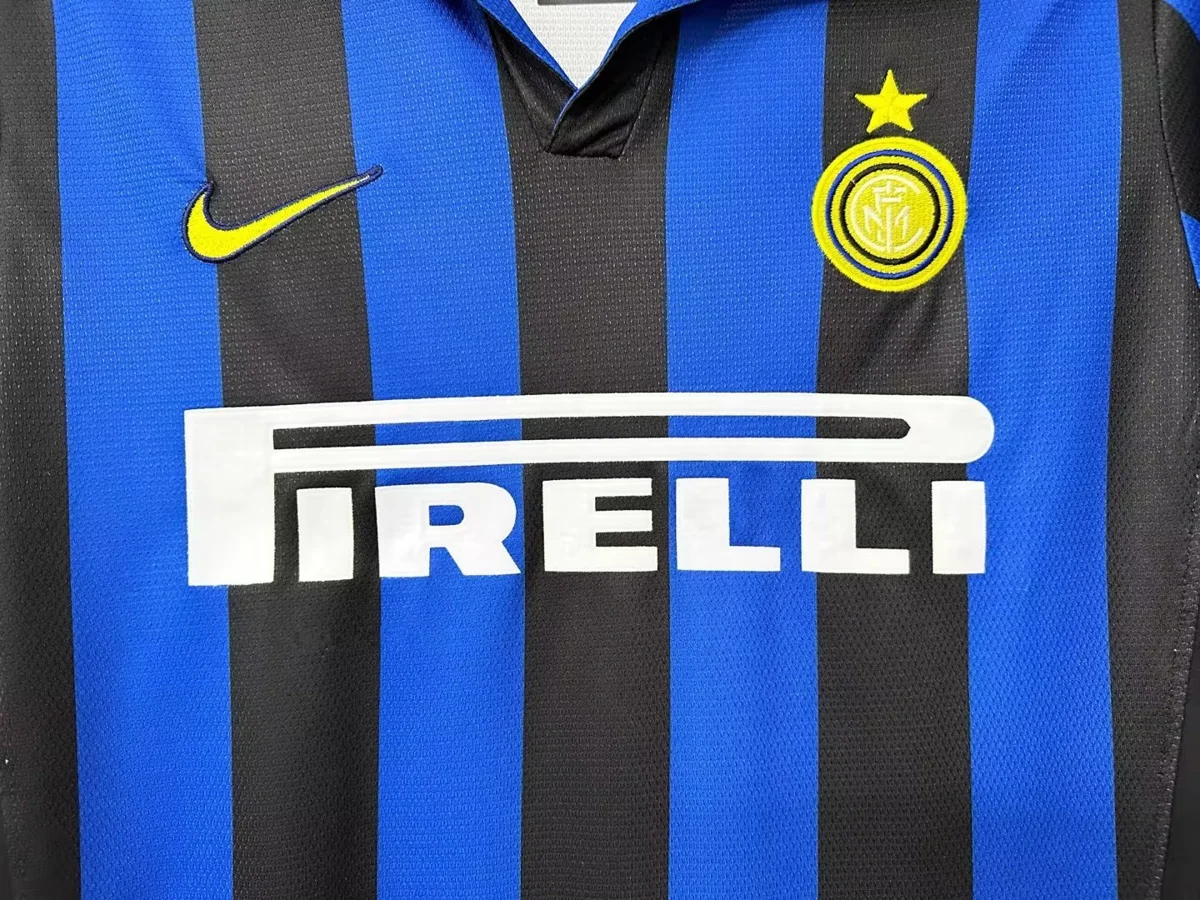 Camisa titular - Inter de Milão - 98 a 99