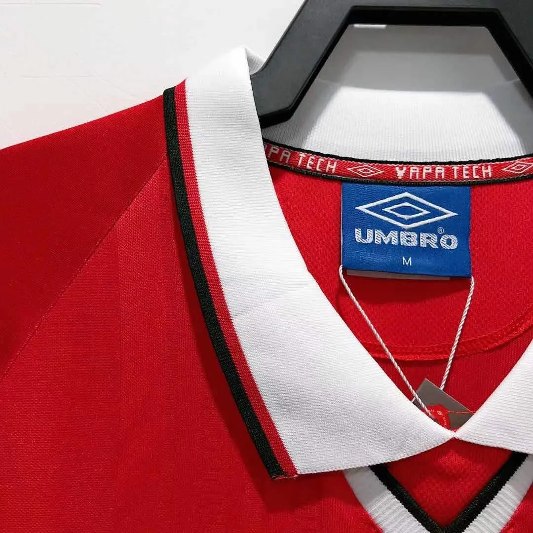 Camisa - Manchester United - 99 a 00