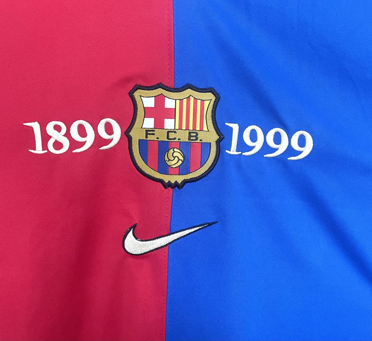Camisa titular - Barcelona (manga longa)