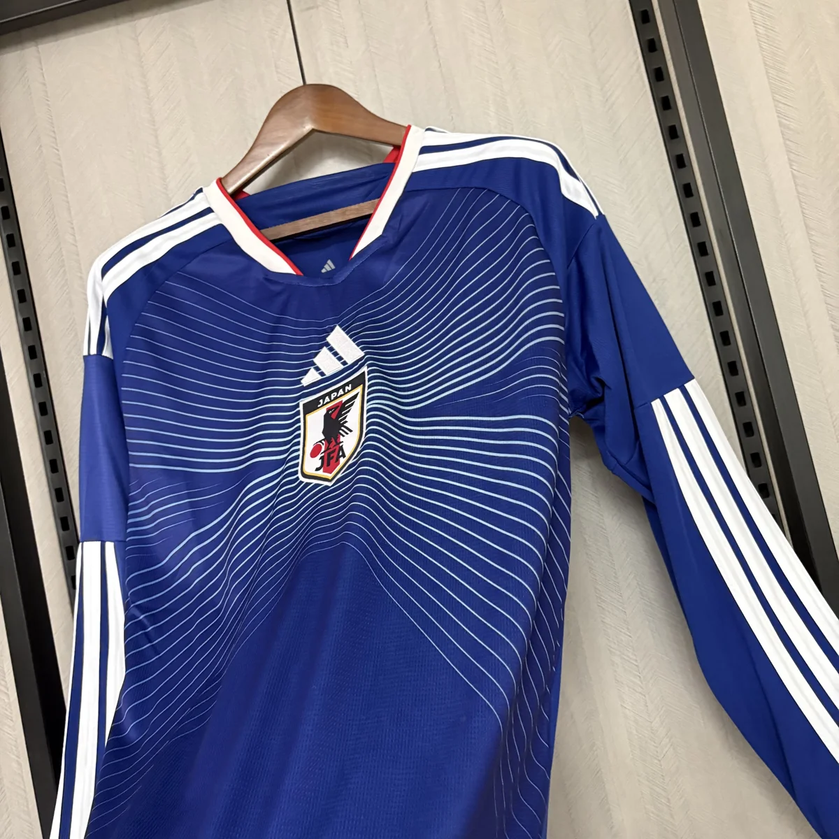 Camisa titular - Japão 2026 (manga longa) - foto 8