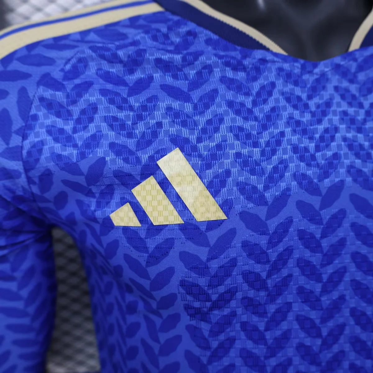 Camisa titular - Itália 2026 (manga longa) - versão jogador