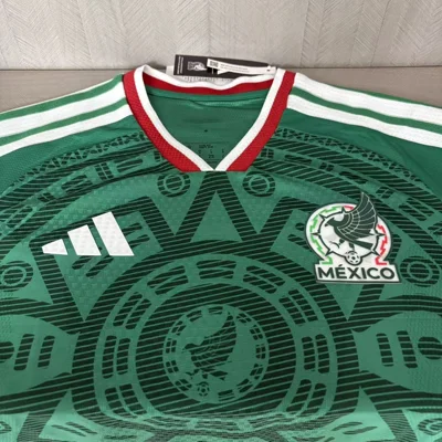 Camisa titular - México 2026 (manga longa) - versão jogador