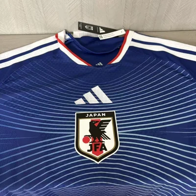 Camisa titular - Japão 2026 (manga longa) - versão jogador