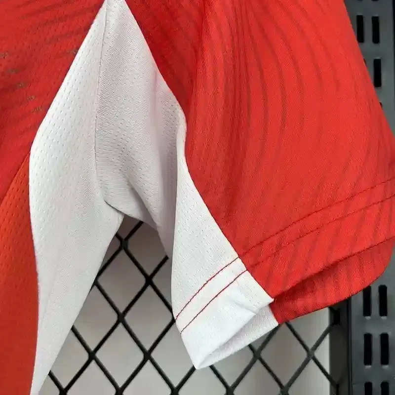 Camisa titular - Suíça 2026