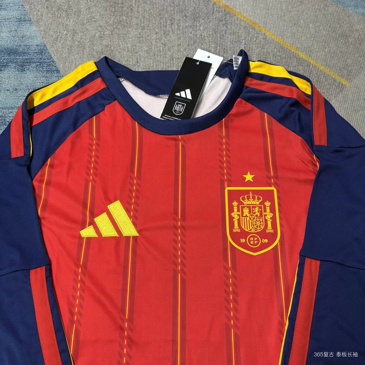 Camisa titular - Espanha 2026 (manga longa, copa do mundo) - foto 2