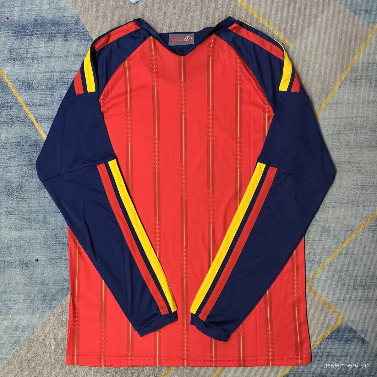 Camisa titular - Espanha 2026 (manga longa, copa do mundo) - foto 3