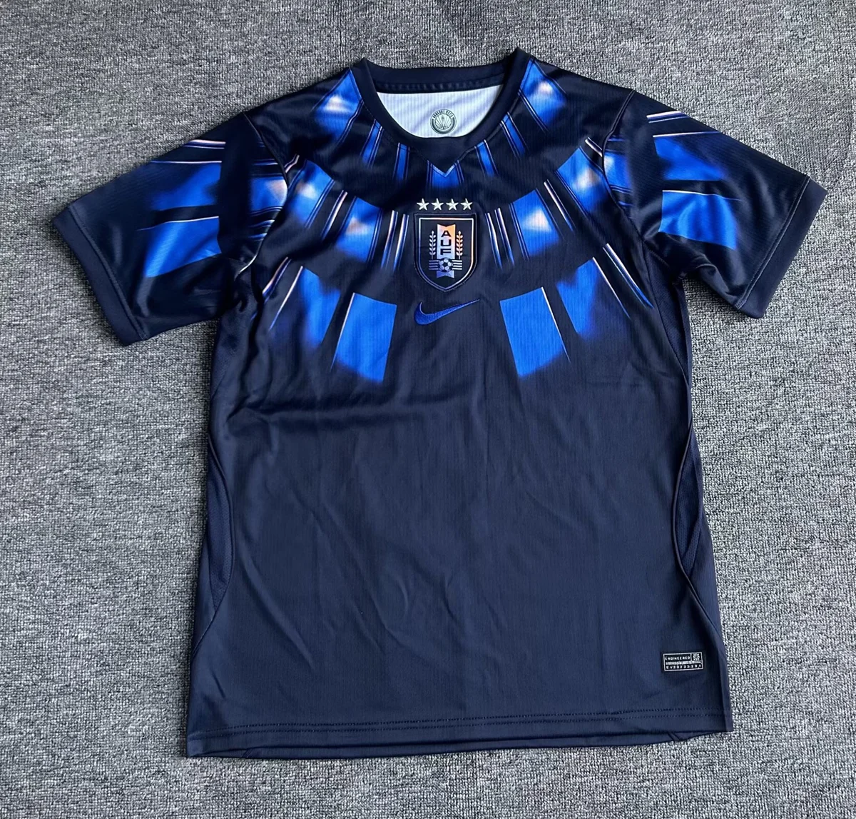 Camisa reserva - Uruguai 2026 (copa do mundo)