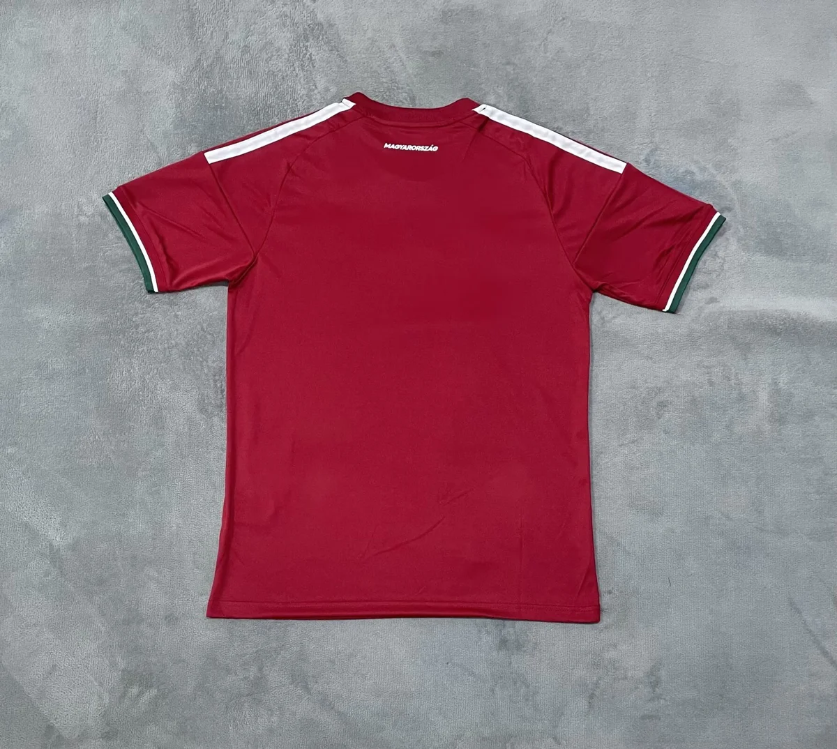 Camisa titular - Hungria 2026/27 - S a XXL - foto 2