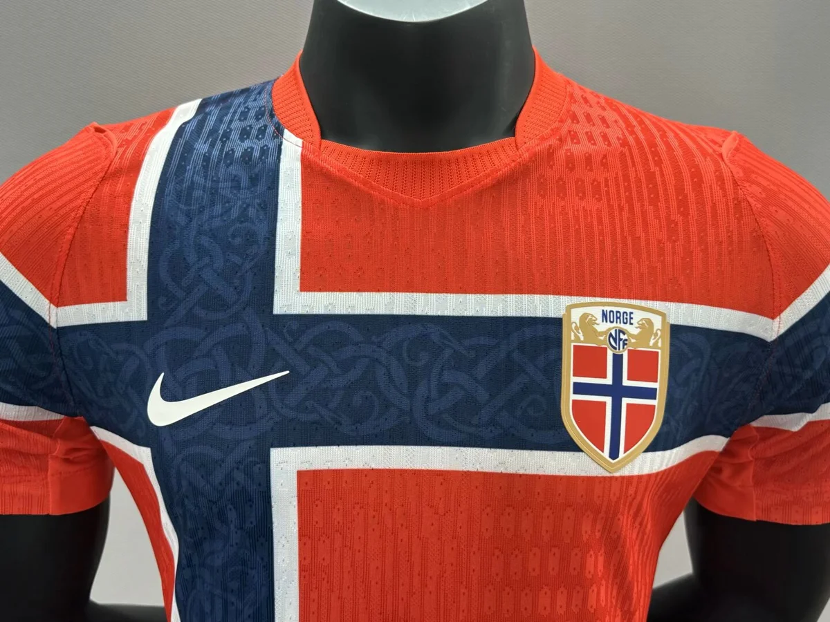 Camisa titular - Noruega 2026/27 - versão jogador - S a XL - foto 5