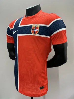 Camisa titular - Noruega 2026/27 - versão jogador - S a XL